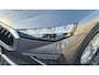 Skoda Scala 1.0 TSI Selection Camera achter - Keyless - 16 Lichtmetaal - Led Koplampen - Image Pakket - Licht en Regen sensor - Skoda Care Connect service - Virtual cockpit - PDC voor en achter.