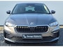 Skoda Scala 1.0 TSI Selection Camera achter - Keyless - 16 Lichtmetaal - Led Koplampen - Image Pakket - Licht en Regen sensor - Skoda Care Connect service - Virtual cockpit - PDC voor en achter.