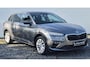 Skoda Scala 1.0 TSI Selection Camera achter - Keyless - 16 Lichtmetaal - Led Koplampen - Image Pakket - Licht en Regen sensor - Skoda Care Connect service - Virtual cockpit - PDC voor en achter.