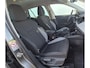 Skoda Scala 1.0 TSI Selection Camera achter - Keyless - 16 Lichtmetaal - Led Koplampen - Image Pakket - Licht en Regen sensor - Skoda Care Connect service - Virtual cockpit - PDC voor en achter.