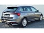 Skoda Scala 1.0 TSI Selection Camera achter - Keyless - 16 Lichtmetaal - Led Koplampen - Image Pakket - Licht en Regen sensor - Skoda Care Connect service - Virtual cockpit - PDC voor en achter.