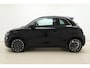 Fiat 500e Icon 42 kWh | DEMO | Panoramadak | Achteruitrijcamera | Apple Carplay/Android Auto | Climate control | Stoelverwarming | Lichtmetalen velgen | Parkeersensoren