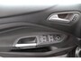 Ford C-Max 1.5 Titanium | Elektrische Trekhaak | Verwarmde Voorruit | Camera | Parkeersensoren V + A |