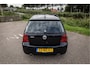 Volkswagen Golf 3.2 V6 R32 Org. Ned.