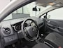 Renault Clio 0.9 TCe Expression 5-Deurs 90 PK. Mooie en zeer fijn rijdende auto !!! Eerste eigenaar !! Alle keuringen toegestaan !