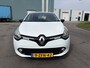 Renault Clio 0.9 TCe Expression 5-Deurs 90 PK. Mooie en zeer fijn rijdende auto !!! Eerste eigenaar !! Alle keuringen toegestaan !