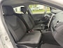 Renault Clio 0.9 TCe Expression 5-Deurs 90 PK. Mooie en zeer fijn rijdende auto !!! Eerste eigenaar !! Alle keuringen toegestaan !