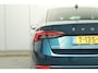 Skoda Octavia 1.0 TSI 110pk Business Edition Plus | Keyless Entry | Navigatie | Apple CarPlay/ Android Auto | Parkeersensoren Voor/ Achter | Cruise Control Adaptieve