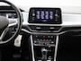Volkswagen T-Roc 1.5 TSI Life 150 PK| Origineel Nederlands | Dealeronderhouden | Achteruitrijcamera | Climatronic | Parkeersensoren | Apple Carplay | Digitale Cockpit | 16 Inch Velgen