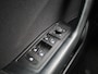 Volkswagen T-Roc 1.5 TSI Life 150 PK| Origineel Nederlands | Dealeronderhouden | Achteruitrijcamera | Climatronic | Parkeersensoren | Apple Carplay | Digitale Cockpit | 16 Inch Velgen