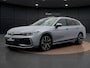 Volkswagen Passat Variant 1.5 eHybrid R-Line | Pano dak | 360 Camera | Elek Achterklep | Stuur-/Stoelverwarming | IQ Light | ACC |