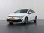 Volkswagen Golf 1.5 eTSI R-Line Business+ | Panoramadak | Stoel/Stuurverwarming | Trekhaak | R-Line In/Exterieur |