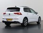 Volkswagen Golf 1.5 eTSI R-Line Business+ | Panoramadak | Stoel/Stuurverwarming | Trekhaak | R-Line In/Exterieur |
