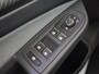 Volkswagen Golf 1.5 eTSI R-Line Business+ | Panoramadak | Stoel/Stuurverwarming | Trekhaak | R-Line In/Exterieur |