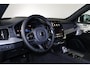 Volvo XC90 T8 Recharge AWD Ultra Dark Exec. Ed. - Luchtvering - Panorama/schuifdak - IntelliSafe Assist & Surround - 360º Camera - Bowers & Wilkins audio - Adaptieve LED koplampen - Verwarmde voorstoelen, stuur & achterbank - Parkeersensoren voor & achter - Elektr. bedienb. voorstoelen met geheugen - Geventileerde voorstoelen - Head up display - Draadloze tel. lader - 22' LMV