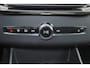 Volvo XC90 T8 Recharge AWD Ultra Dark Exec. Ed. - Luchtvering - Panorama/schuifdak - IntelliSafe Assist & Surround - 360º Camera - Bowers & Wilkins audio - Adaptieve LED koplampen - Verwarmde voorstoelen, stuur & achterbank - Parkeersensoren voor & achter - Elektr. bedienb. voorstoelen met geheugen - Geventileerde voorstoelen - Head up display - Draadloze tel. lader - 22' LMV