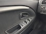 Volvo V40 1.8 Europa *LEATHER-FABRIC | HEATED-COMFORTSEATS | AIRCO | CRUISE | TOWBAR | RADIO-CD | 17''ALU*