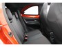 Toyota Aygo X 1.0 VVT-i S-CVT Envy | Elektrisch vouwdak | Apple Carplay / Android Auto | Stoelverwarming | Keyless | LED | Parkeersensoren voor/achter | Camera | Adaptive Cruise | Clima | 18 inch