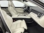 Volvo XC60 T5 AWD Inscription | 20" | Luchtvering | Trekhaak |  Geventileerd Nappa | Head-Up | Panoramadak | 360 Camera | Full LED | Parkeerverwarming
