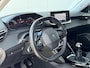 Peugeot 2008 1.2 PureTech Allure | Afneembare Trekhaak | Carplay | Cruise Control | Navigatie | Parkeersensoren | DAB+ |