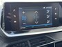 Peugeot 2008 1.2 PureTech Allure | Afneembare Trekhaak | Carplay | Cruise Control | Navigatie | Parkeersensoren | DAB+ |
