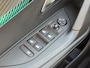 Peugeot 2008 1.2 PureTech Allure | Afneembare Trekhaak | Carplay | Cruise Control | Navigatie | Parkeersensoren | DAB+ |
