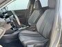 Peugeot 2008 1.2 PureTech Allure | Afneembare Trekhaak | Carplay | Cruise Control | Navigatie | Parkeersensoren | DAB+ |