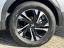 Peugeot 2008 1.2 PureTech Allure | Afneembare Trekhaak | Carplay | Cruise Control | Navigatie | Parkeersensoren | DAB+ |