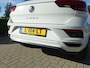 Volkswagen T-Roc 1.5 TSI 150pk 7-DSG Sport Business R met 4 Nieuwe 4 Seizoenenbanden