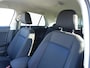 Volkswagen T-Roc 1.5 TSI 150pk 7-DSG Sport Business R met 4 Nieuwe 4 Seizoenenbanden