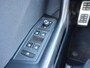 Volkswagen T-Roc 1.5 TSI 150pk 7-DSG Sport Business R met 4 Nieuwe 4 Seizoenenbanden