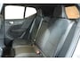 Volvo XC40 B4 Plus Dark | Trekhaak | Panoramadak | Verwarmbare voorstoelen, voorruit en stuurwiel | Premium audio by Harman Kardon | Apple carplay/Android auto | Keyless |