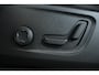 Volvo XC40 B4 Plus Dark | Trekhaak | Panoramadak | Verwarmbare voorstoelen, voorruit en stuurwiel | Premium audio by Harman Kardon | Apple carplay/Android auto | Keyless |