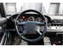 Porsche 911 911/993 3.6 Carrera 4 Coupé Handbak 99.000 KM
