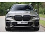 BMW X5 xDrive45e Executive M-Sport | HUD | Adap Cruise | Memory | Elektr. trekhaak | Alarm kl.3 | Stoelverwarming | Sensatec Dashboard | Shadow Line | Etc.