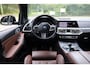 BMW X5 xDrive45e Executive M-Sport | HUD | Adap Cruise | Memory | Elektr. trekhaak | Alarm kl.3 | Stoelverwarming | Sensatec Dashboard | Shadow Line | Etc.