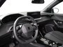 Peugeot e-2008 EV Allure 50 kWh Navigatie Apple Carplay/Android Auto Climate Control Led Parkeer sensoren Cruise Control Stoelverwarming