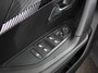 Peugeot e-2008 EV Allure 50 kWh Navigatie Apple Carplay/Android Auto Climate Control Led Parkeer sensoren Cruise Control Stoelverwarming