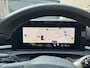 Volkswagen T-Roc 1.5 eTsi R-Line First Edition Black Style /Hu Display /ElekTrekhaak / Panoramadak / Harmon Kardon / subwoofer / Matrix Led Verlichting / Stuur en stoel verwarming / 360 Camera /