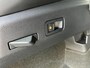 Volkswagen T-Roc 1.5 eTsi R-Line First Edition Black Style /Hu Display /ElekTrekhaak / Panoramadak / Harmon Kardon / subwoofer / Matrix Led Verlichting / Stuur en stoel verwarming / 360 Camera /
