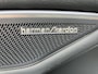Volkswagen T-Roc 1.5 eTsi R-Line First Edition Black Style /Hu Display /ElekTrekhaak / Panoramadak / Harmon Kardon / subwoofer / Matrix Led Verlichting / Stuur en stoel verwarming / 360 Camera /