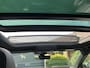 Volkswagen T-Roc 1.5 eTsi R-Line First Edition Black Style /Hu Display /ElekTrekhaak / Panoramadak / Harmon Kardon / subwoofer / Matrix Led Verlichting / Stuur en stoel verwarming / 360 Camera /