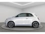 Fiat 500e La Prima 42 kWh | Tot 8 Jaar Garantie | Stoelverwarming | Camera | Navigatie | Climate Controle | Apple Carplay & Android Auto |