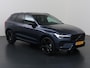 Volvo XC60 2.0 T8 Plug-in hybrid AWD Ultra Black Edition | Panoramadak | HUD | Harman/Kardon Audio | Ele. verstalbare Comfortstoelen + Geheugen | Stoel/Stuurverwarming | Adaptieve Cruise Control | 360 Camera | Apple CarPlay/Android Auto |