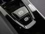 Volvo XC60 2.0 T8 Plug-in hybrid AWD Ultra Black Edition | Panoramadak | HUD | Harman/Kardon Audio | Ele. verstalbare Comfortstoelen + Geheugen | Stoel/Stuurverwarming | Adaptieve Cruise Control | 360 Camera | Apple CarPlay/Android Auto |
