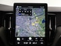 Volvo XC60 2.0 T8 Plug-in hybrid AWD Ultra Black Edition | Panoramadak | HUD | Harman/Kardon Audio | Ele. verstalbare Comfortstoelen + Geheugen | Stoel/Stuurverwarming | Adaptieve Cruise Control | 360 Camera | Apple CarPlay/Android Auto |
