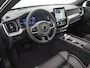 Volvo XC60 2.0 T8 Plug-in hybrid AWD Ultra Black Edition | Panoramadak | HUD | Harman/Kardon Audio | Ele. verstalbare Comfortstoelen + Geheugen | Stoel/Stuurverwarming | Adaptieve Cruise Control | 360 Camera | Apple CarPlay/Android Auto |