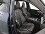 Volvo XC60 2.0 T8 Plug-in hybrid AWD Ultra Black Edition | Panoramadak | HUD | Harman/Kardon Audio | Ele. verstalbare Comfortstoelen + Geheugen | Stoel/Stuurverwarming | Adaptieve Cruise Control | 360 Camera | Apple CarPlay/Android Auto |