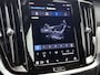 Volvo V60 2.0 T6 Plug-in hybrid AWD Plus Dark Automaat | Adaptive Cruise | Stoel/Stuurverwarming | Leder | Camera | CarPlay | BTW