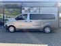 Toyota ProAce Electric LONG EXTRA RANGE DYNAMIC 75KWH 8-PERSOONS ROLSTOELAUTO VERLAAGD-INBOUW-OPRIJPLAAT 2x SCHUIFDEUR